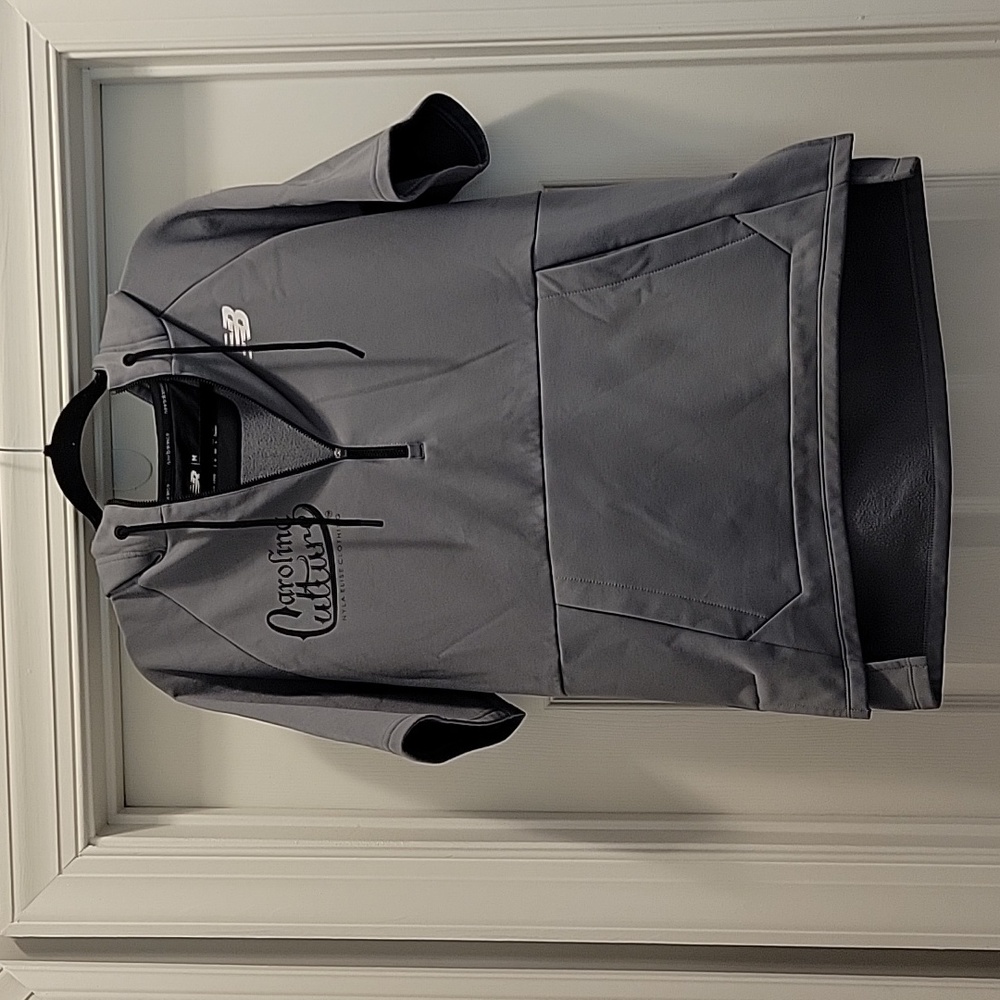 NYLA Elise Clothing Carolina Culture NB Pullover w/ Zipper.  Gray Size M. NB
